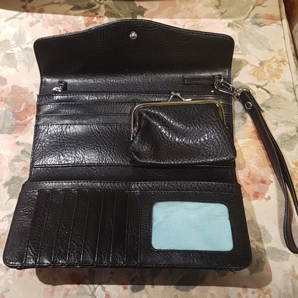 Wallet - Picture 2 of 4